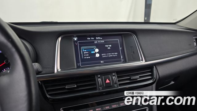 Kia K5 2016 — photo 20