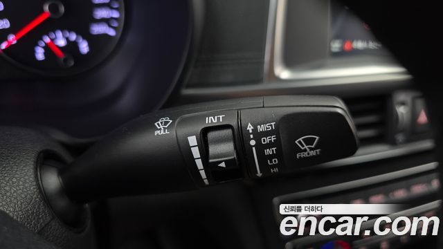 Kia K5 2016 — photo 29