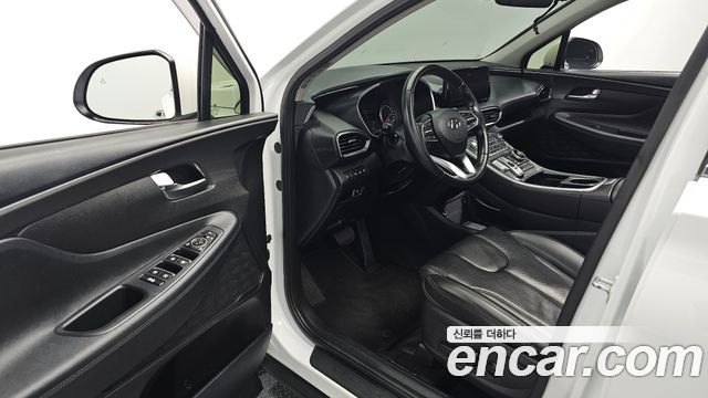 Hyundai Santafe 2022 — photo 17
