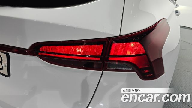 Hyundai Santafe 2022 — photo 9