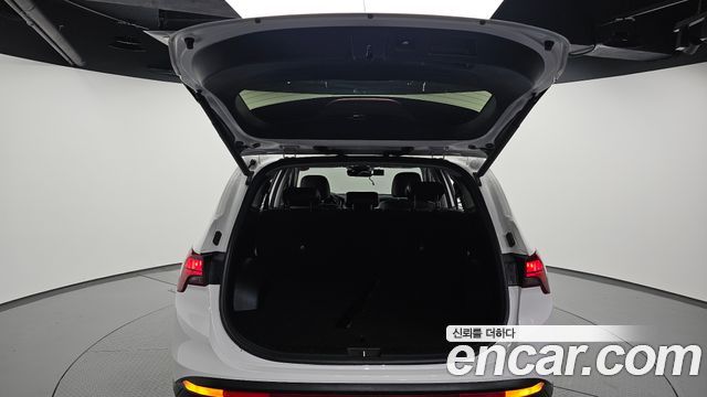 Hyundai Santafe 2022 — photo 27