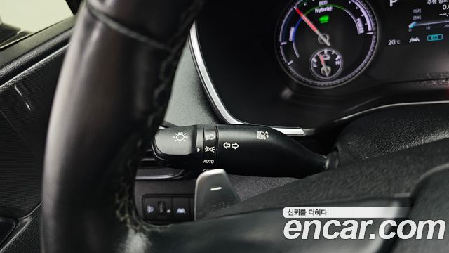 Hyundai Santafe 2022 — photo 33