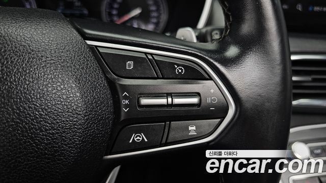 Hyundai Santafe 2022 — photo 34