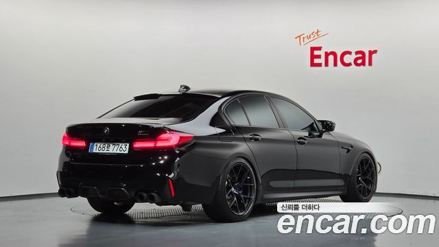 BMW M5 2018 — photo 2