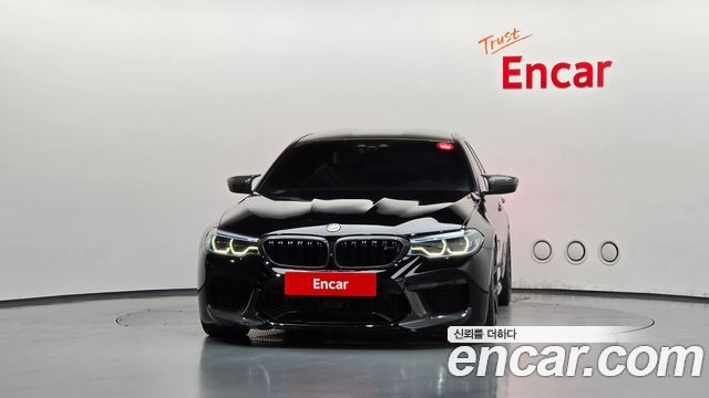 BMW M5 2018 — photo 3