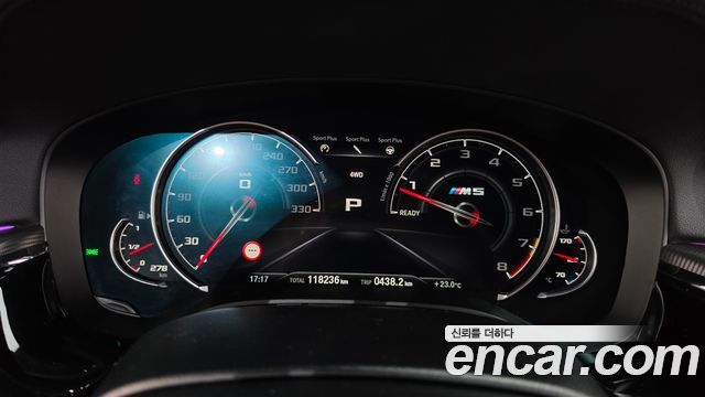 BMW M5 2018 — photo 8
