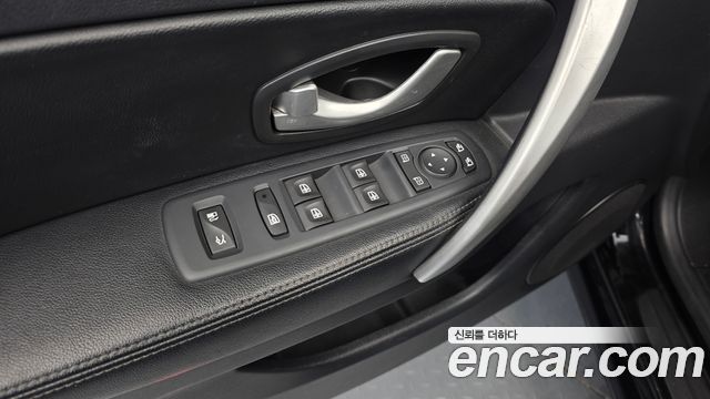 Renault Korea SM5  2014 — photo 18