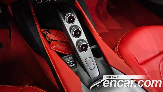 Ferrari Portofino 2019 — photo 12