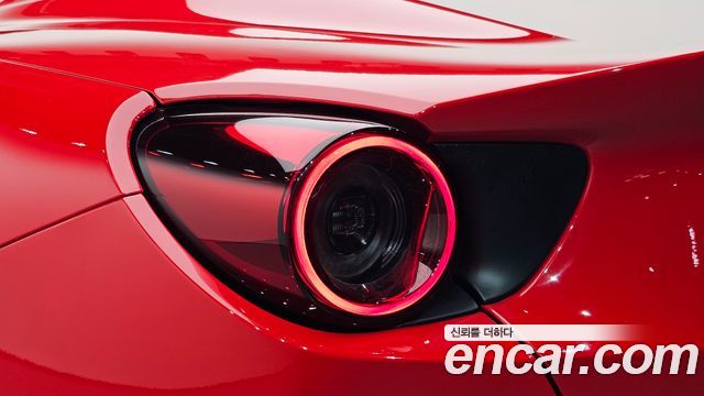 Ferrari Portofino 2019 — photo 9