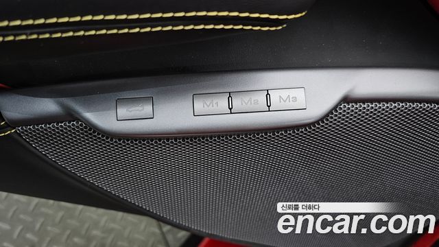 Ferrari Portofino 2019 — photo 27