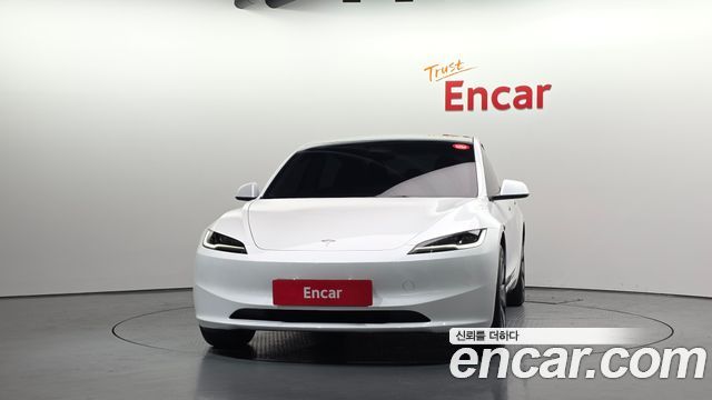Tesla Model 3 2025 — photo 3
