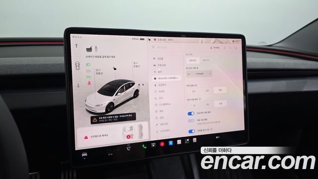 Tesla Model 3 2025 — photo 17