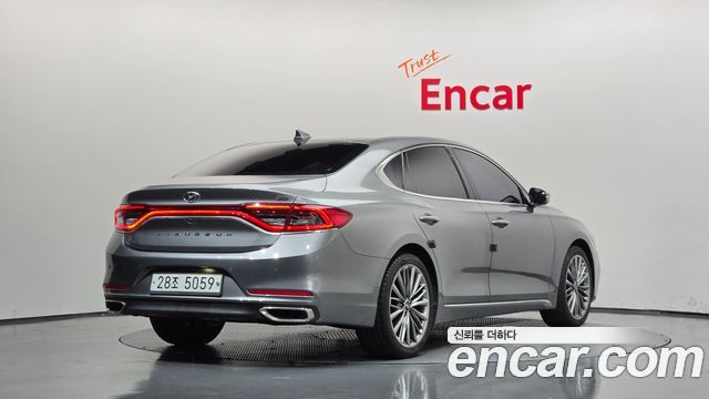 Hyundai Grandeur 2018 — photo 2
