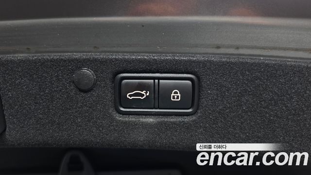 Hyundai Grandeur 2018 — photo 23