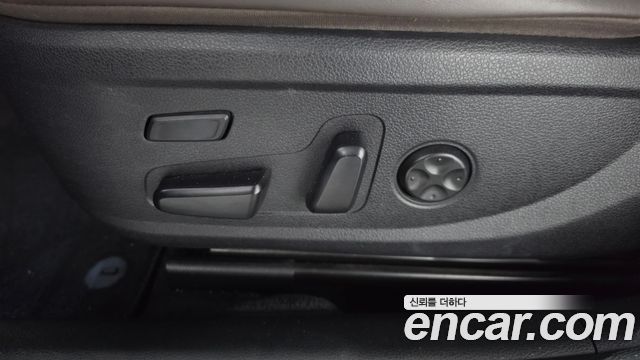 Hyundai Grandeur 2018 — photo 32