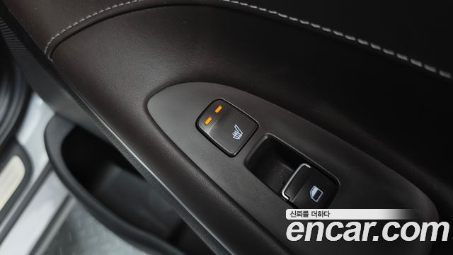 Hyundai Grandeur 2018 — photo 33