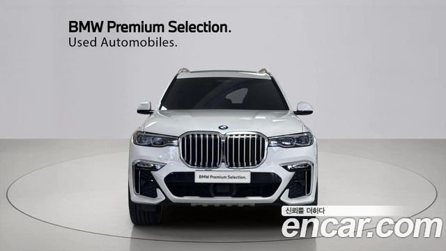 BMW X7 2021 — photo 3