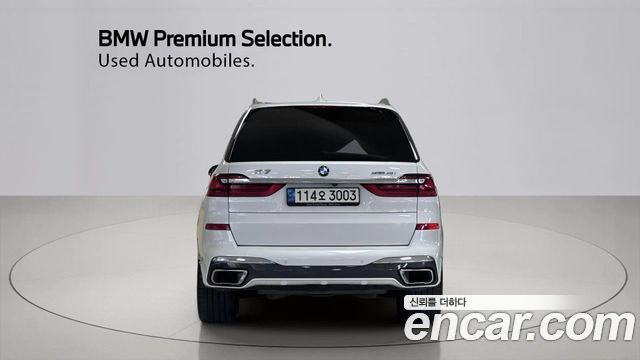 BMW X7 2021 — photo 4