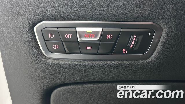 BMW X7 2021 — photo 14