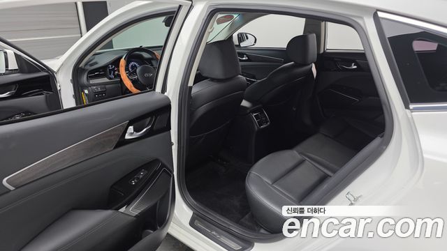 Kia K7 2020 — photo 11