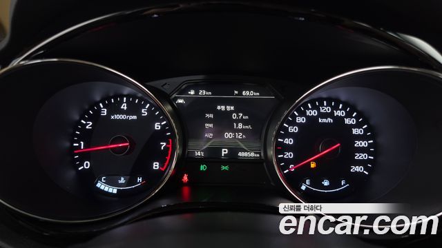 Kia Canival 2020 — photo 11