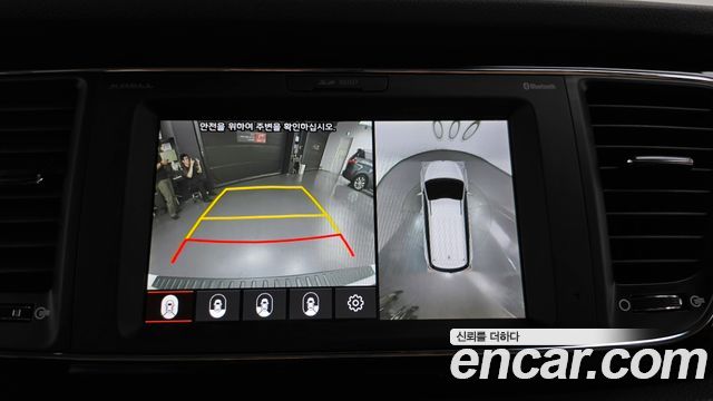 Kia Canival 2020 — photo 21