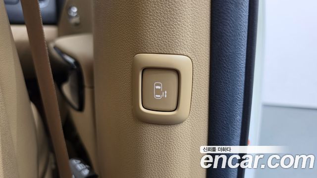 Kia Canival 2020 — photo 24