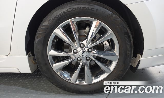 Kia Canival 2020 — photo 7