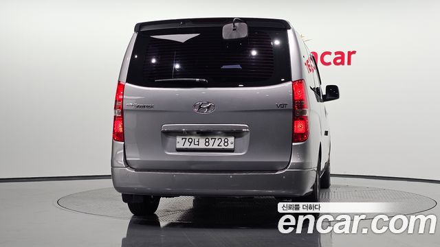 Hyundai Starex 2015 — photo 4