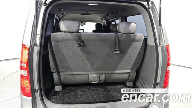 Hyundai Starex 2015 — photo 24