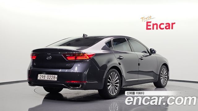 Kia K7 2016 — photo 2