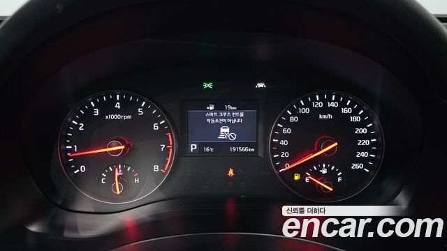 Kia K7 2016 — photo 11