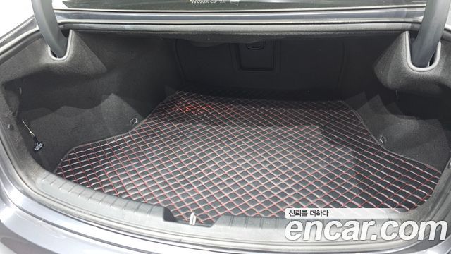 Kia K7 2016 — photo 34