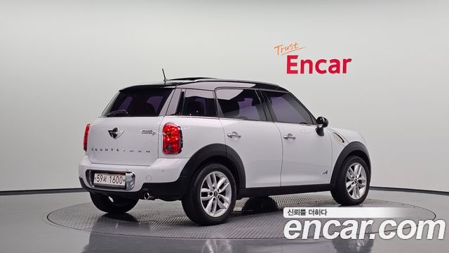 Mini Countryman 2012 — photo 2
