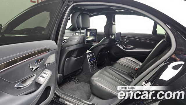 Mercedes-Benz S-Class 2015 — photo 18