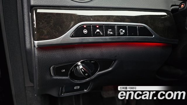 Mercedes-Benz S-Class 2015 — photo 25
