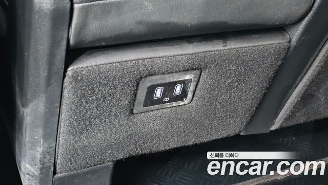 Hyundai Staria 2023 — photo 30