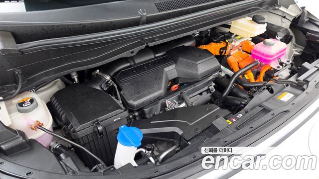 Hyundai Staria 2026 — photo 6