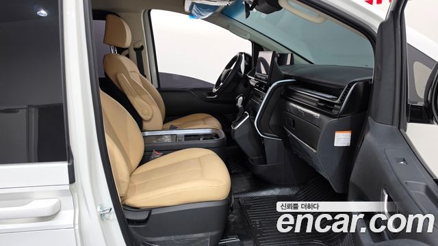 Hyundai Staria 2026 — photo 11