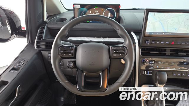 Hyundai Staria 2026 — photo 13