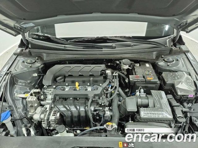 Hyundai AVANTE 2026 — photo 5