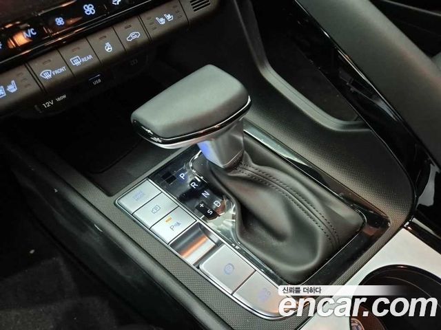 Hyundai AVANTE 2026 — photo 8