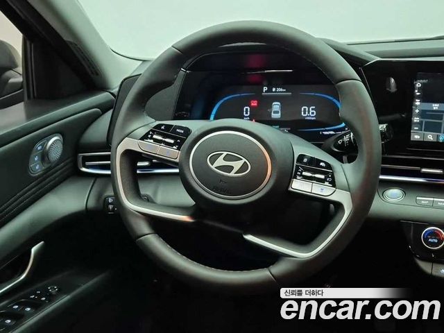 Hyundai AVANTE 2026 — photo 9