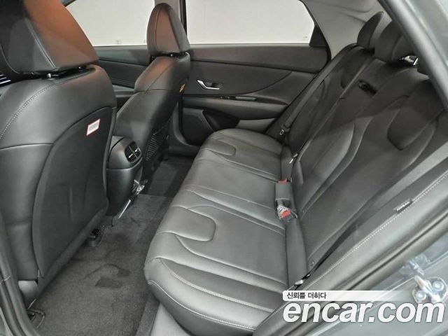 Hyundai AVANTE 2026 — photo 12
