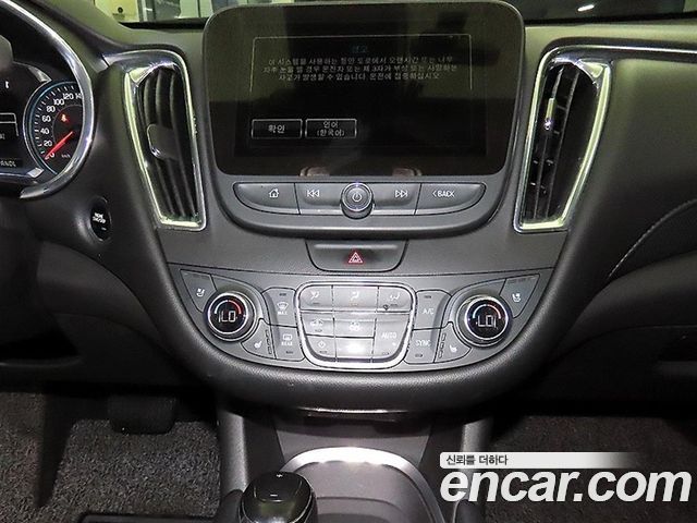 Chevrolet Korea Malibu 2018 — photo 11