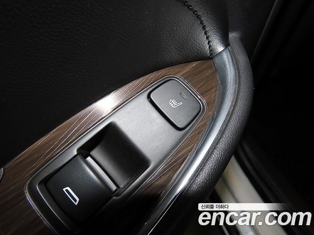 Chevrolet Korea Malibu 2018 — photo 14