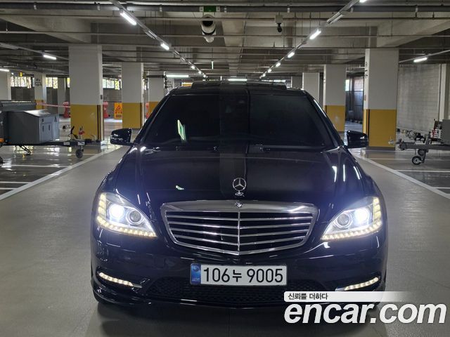 Mercedes-Benz S-Class 2012 — photo 1