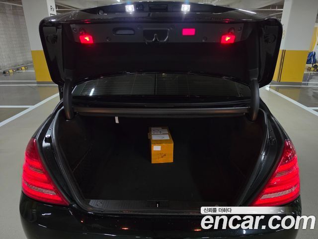 Mercedes-Benz S-Class 2012 — photo 8