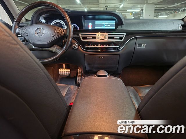 Mercedes-Benz S-Class 2012 — photo 13