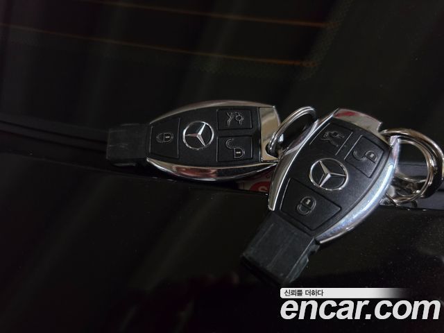 Mercedes-Benz S-Class 2012 — photo 19